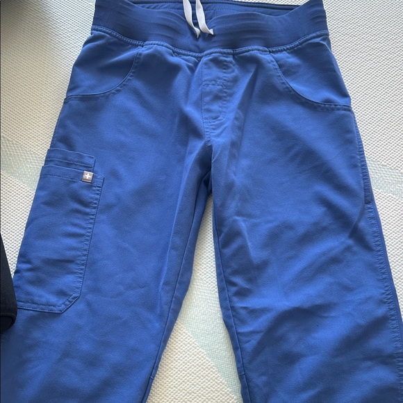 Figs denim blue set - Picture 7 of 8